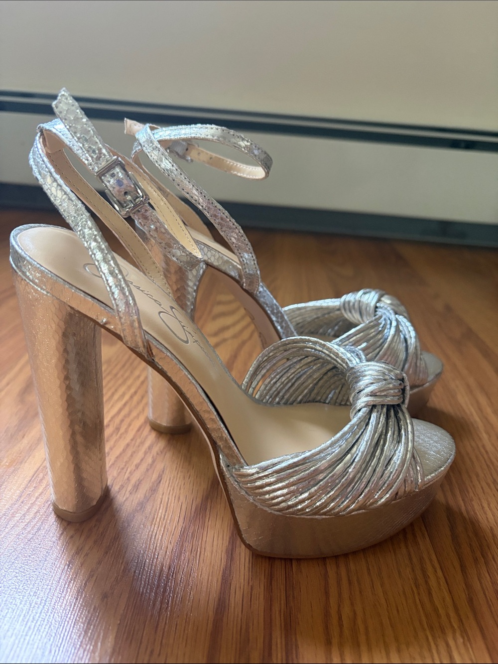 Jessica Simpson Metallic Silver Knotted Platform Sandals